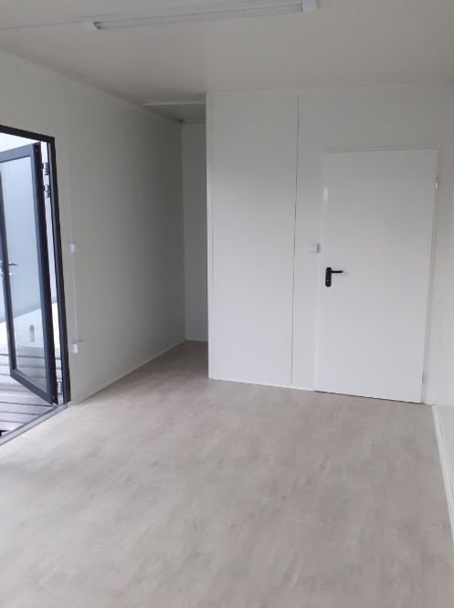 Modulo commerciale 18m² con servizi igienici - immagine 9