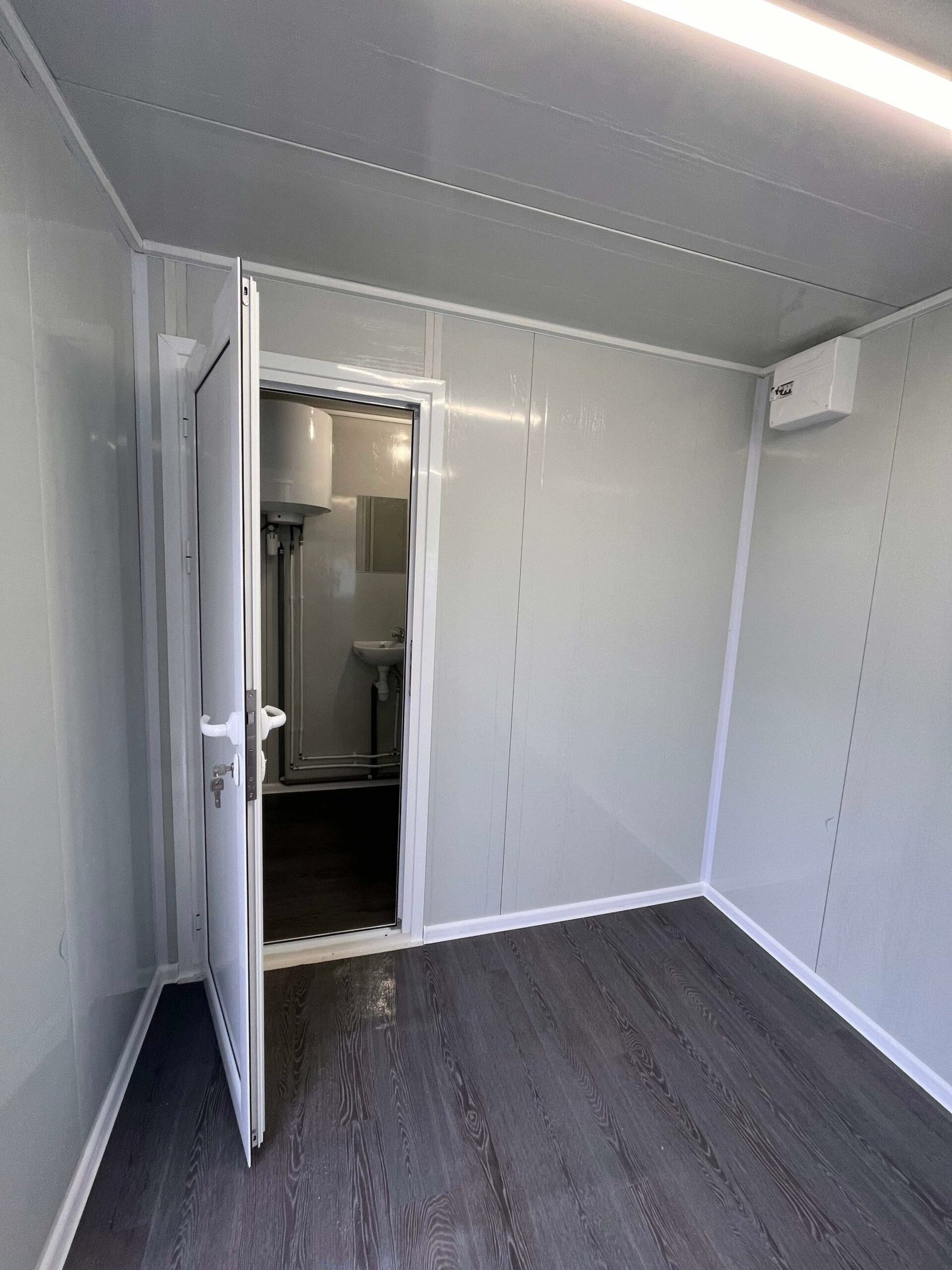 Modulo prefabbricato 14 mq con zona sanitaria - immagine 7