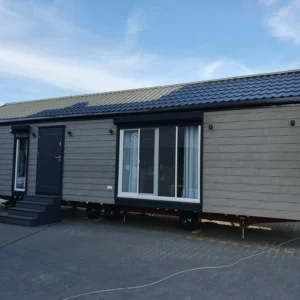 Casa mobile moderna – Dimensioni 12×4 m