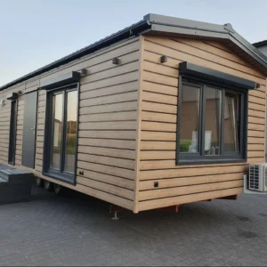 Casa mobile moderna – Dimensioni 10,5 x 3,8 m