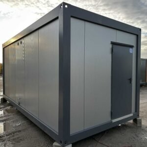 Container sanitario 3×6 – 6 docce, 2 lavandini, scaldabagno da 300 litri
